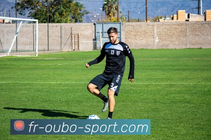 在线游戏领先开路者品牌故事